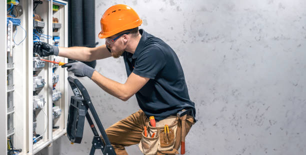 Best Electrical Contractors for Businesses  in Vernon Hls, IL