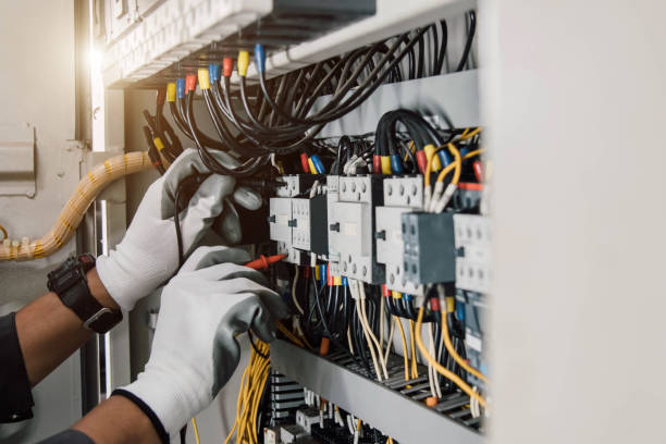 Best 24-Hour Electrician  in Vernon Hls, IL